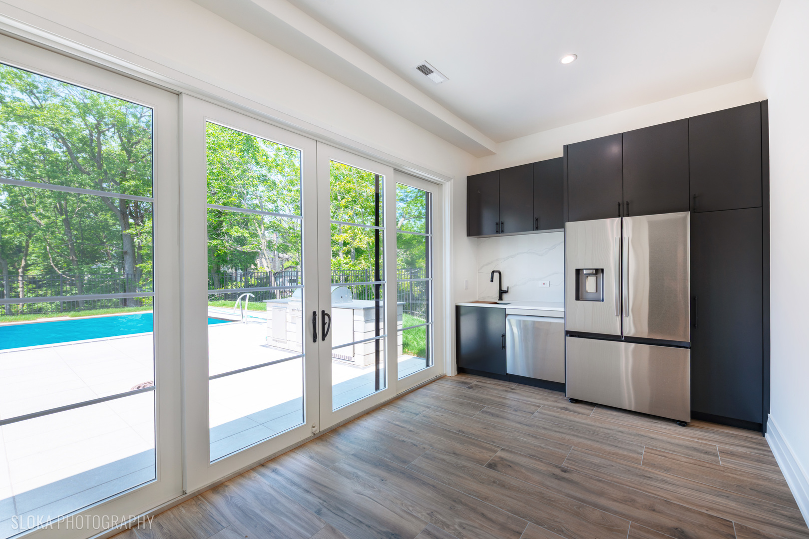 219 Lincoln Dr Glencoe, IL 60022