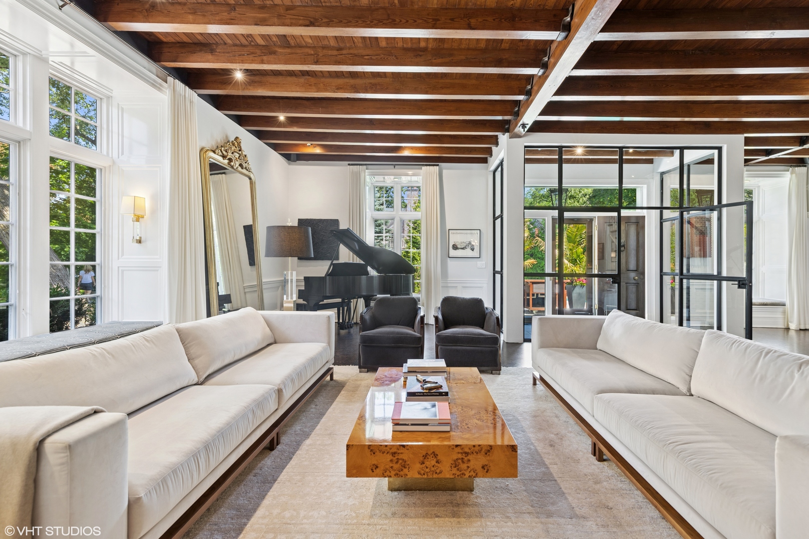 1319 Frst Ave Evanston, IL 60201