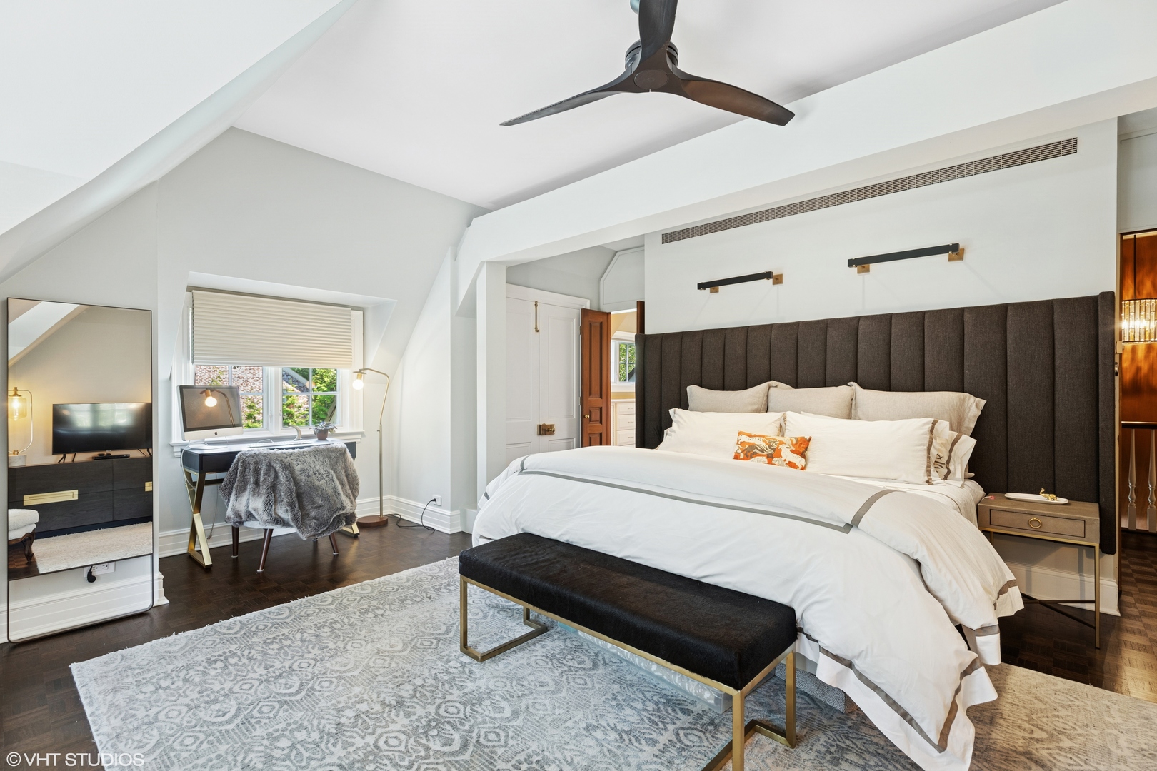 1319 Frst Ave Evanston, IL 60201