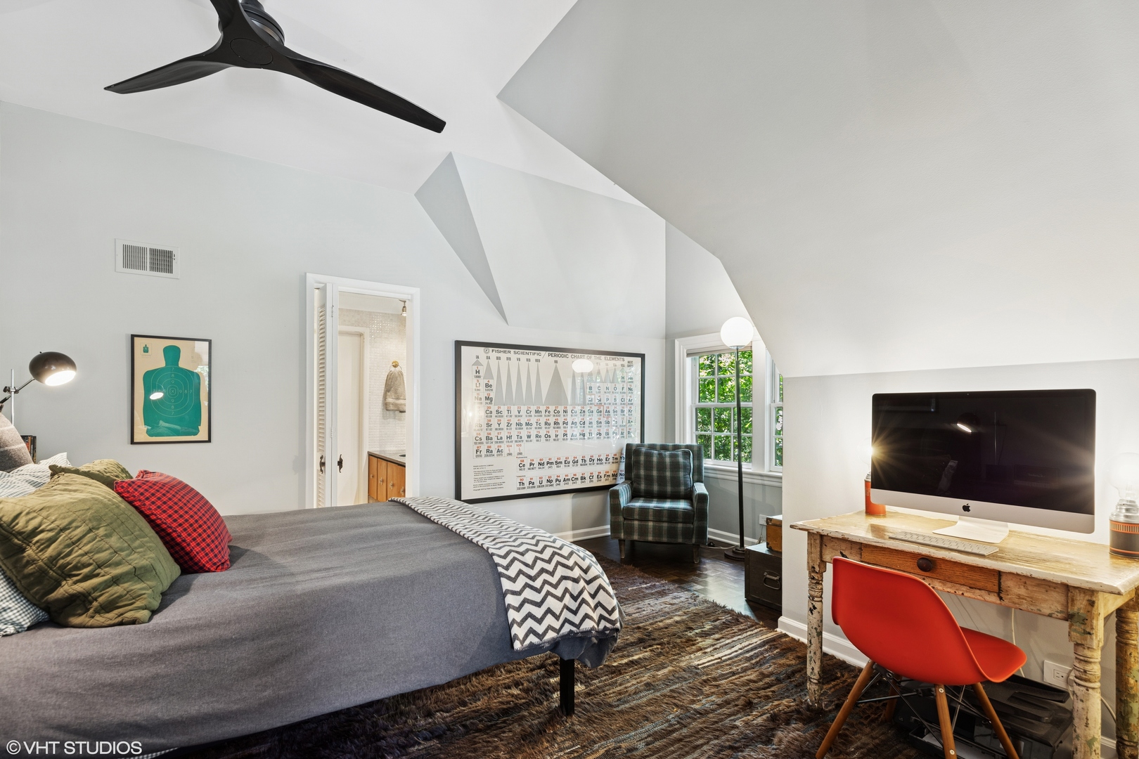 1319 Frst Ave Evanston, IL 60201