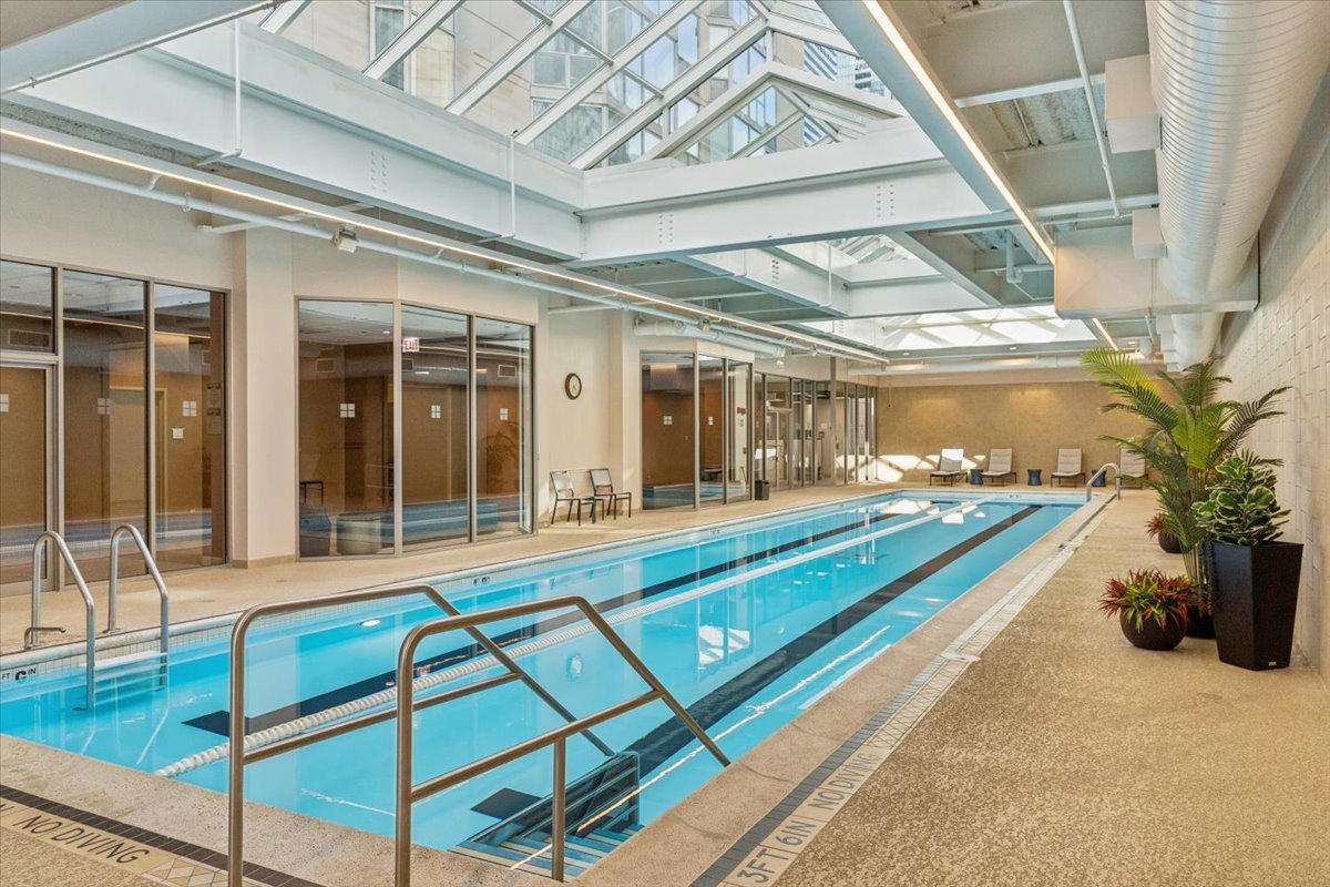 222 N Columbus Dr #1601 Chicago, IL 60601