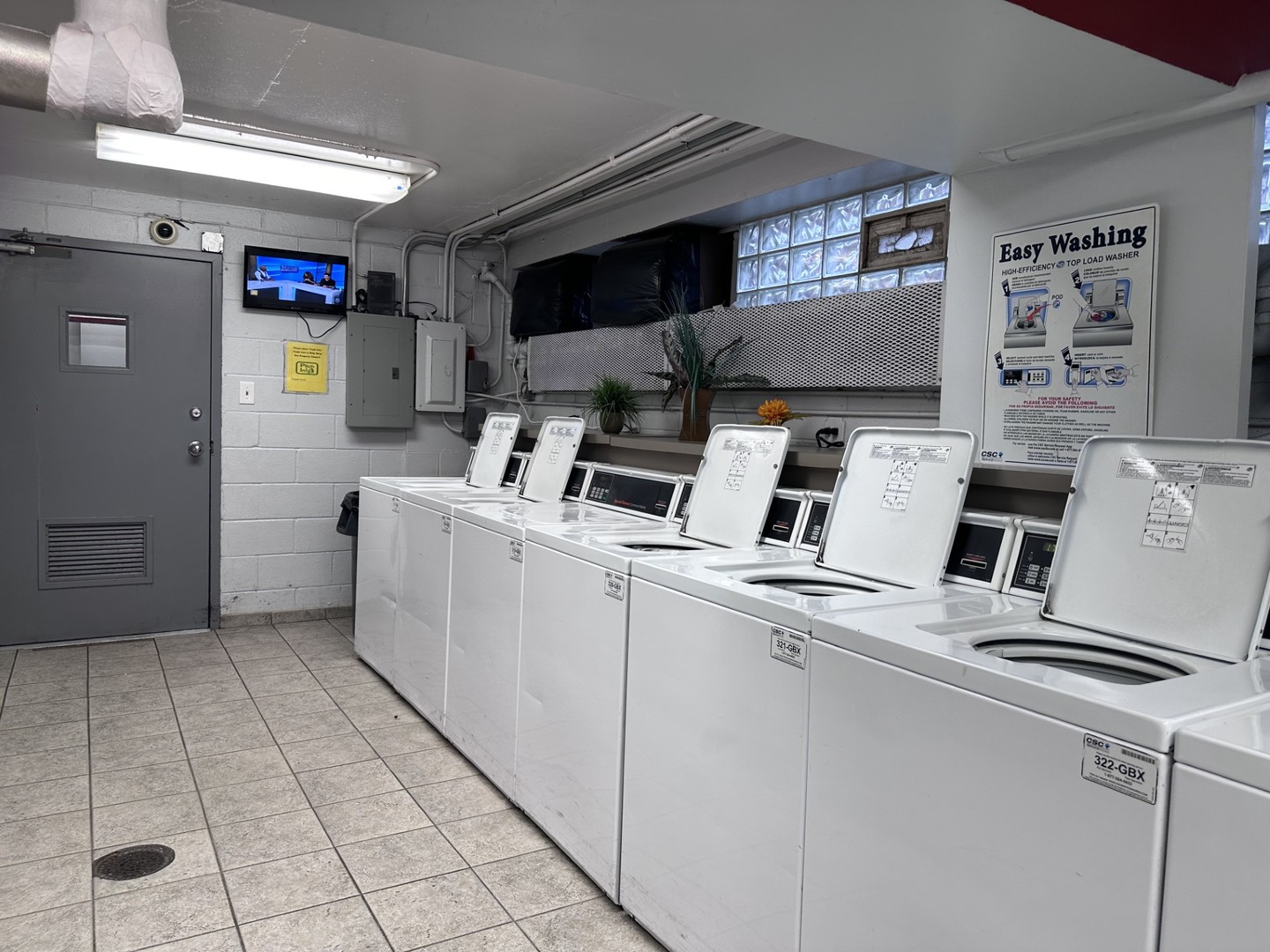 7337 S South Shr Dr #708 Chicago, IL 60649