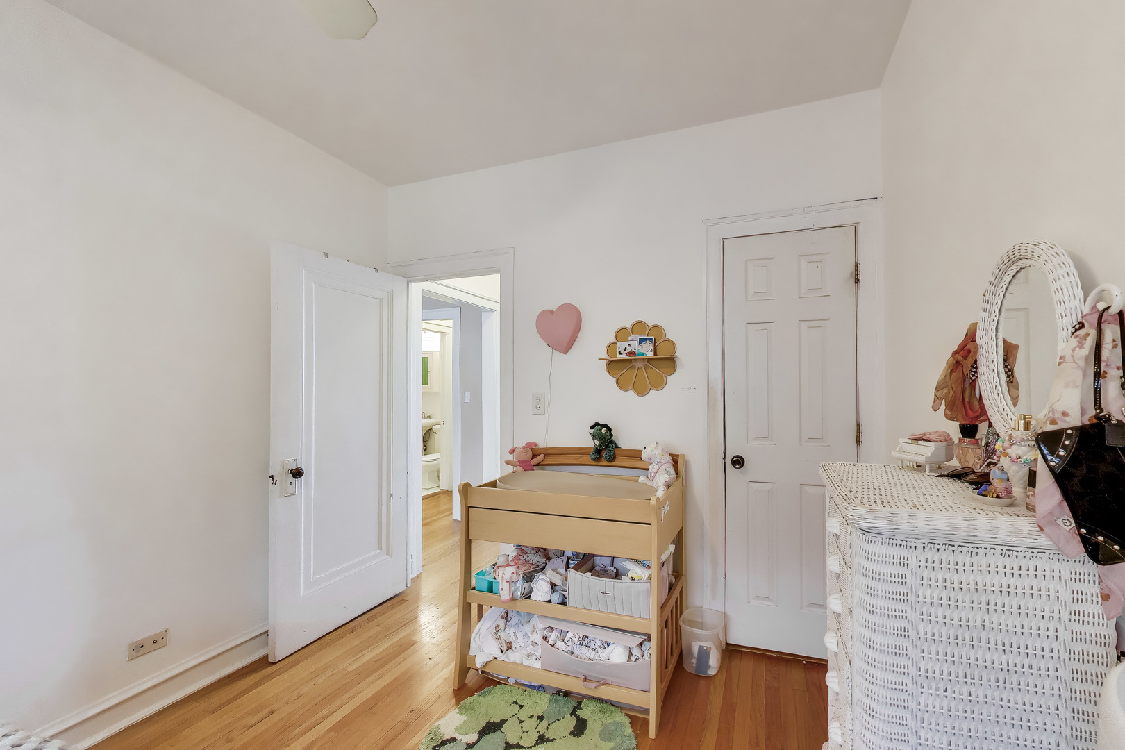 36 Harrison St #2 Oak Park, IL 60304