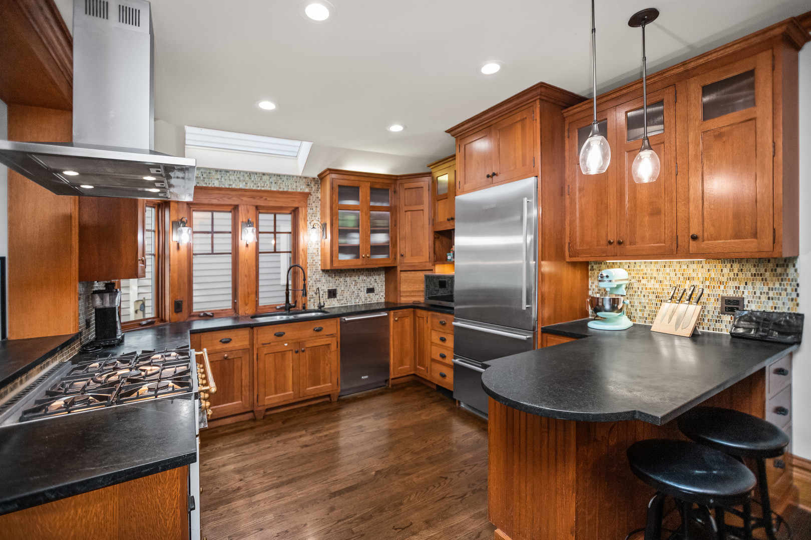 2125 Sherman Ave Evanston, IL 60201