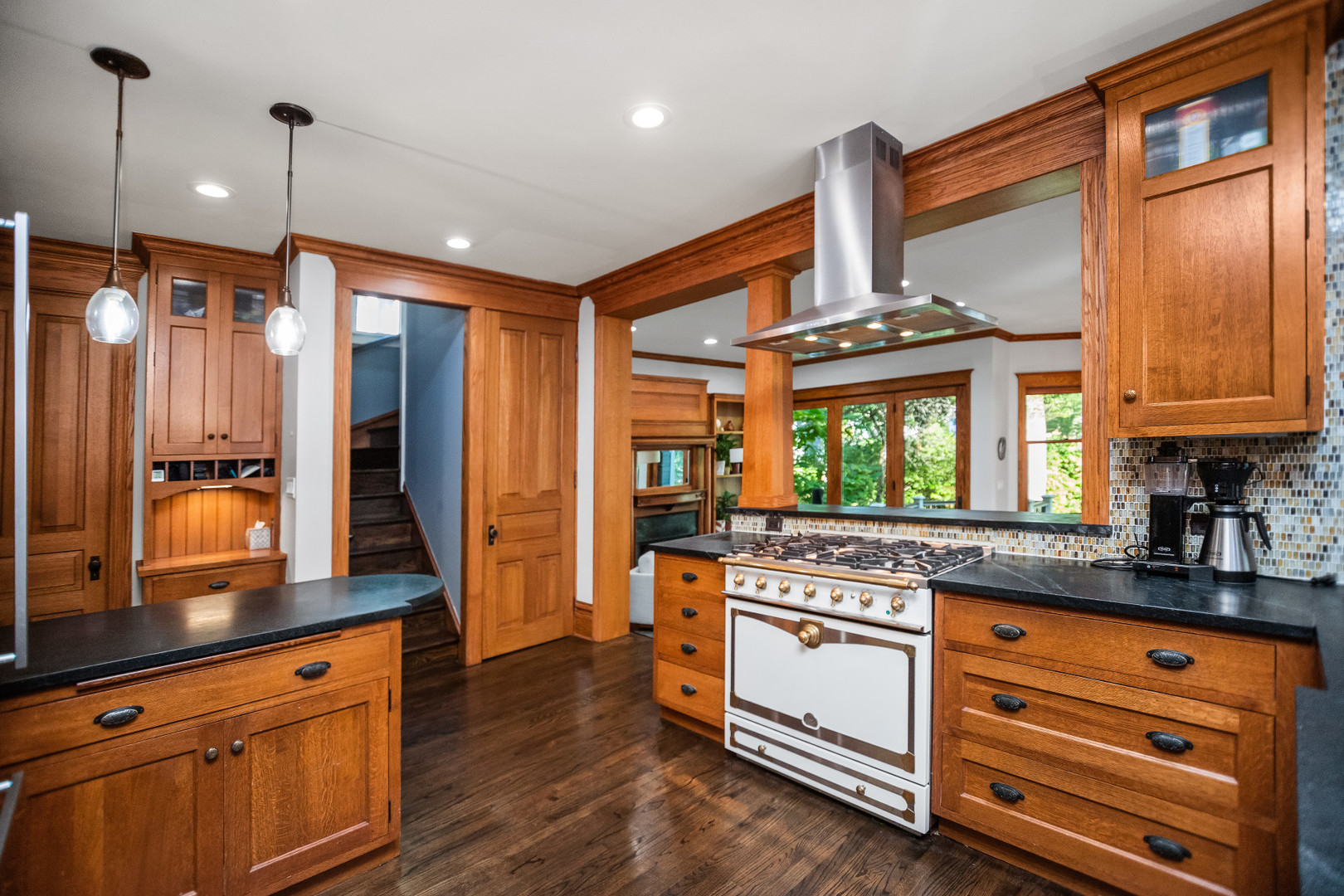 2125 Sherman Ave Evanston, IL 60201