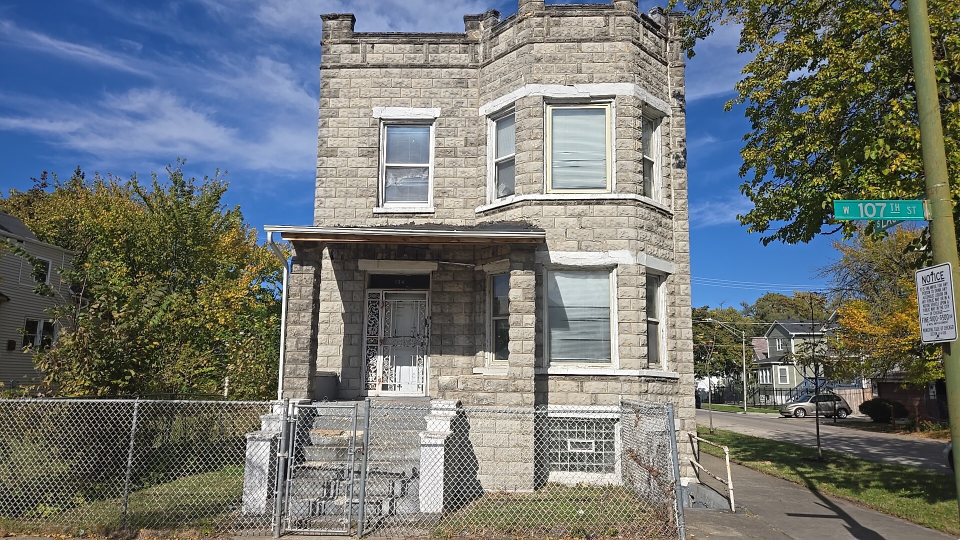 134 W 107th St Chicago, IL 60628