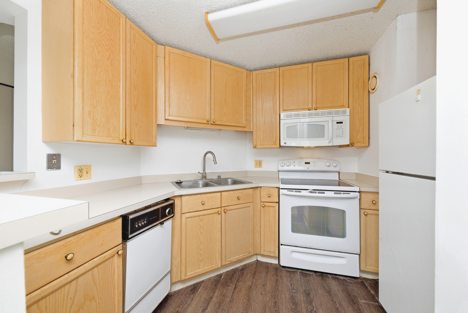 195 N Hbr Dr #2307 Chicago, IL 60601