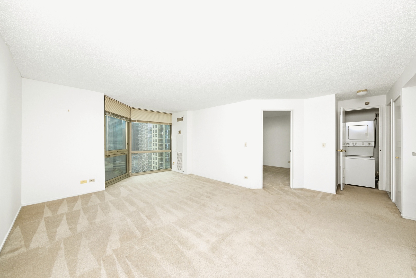 195 N Hbr Dr #2307 Chicago, IL 60601