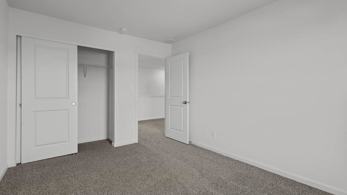 3004 Old Castle Rd Joliet, IL 60435