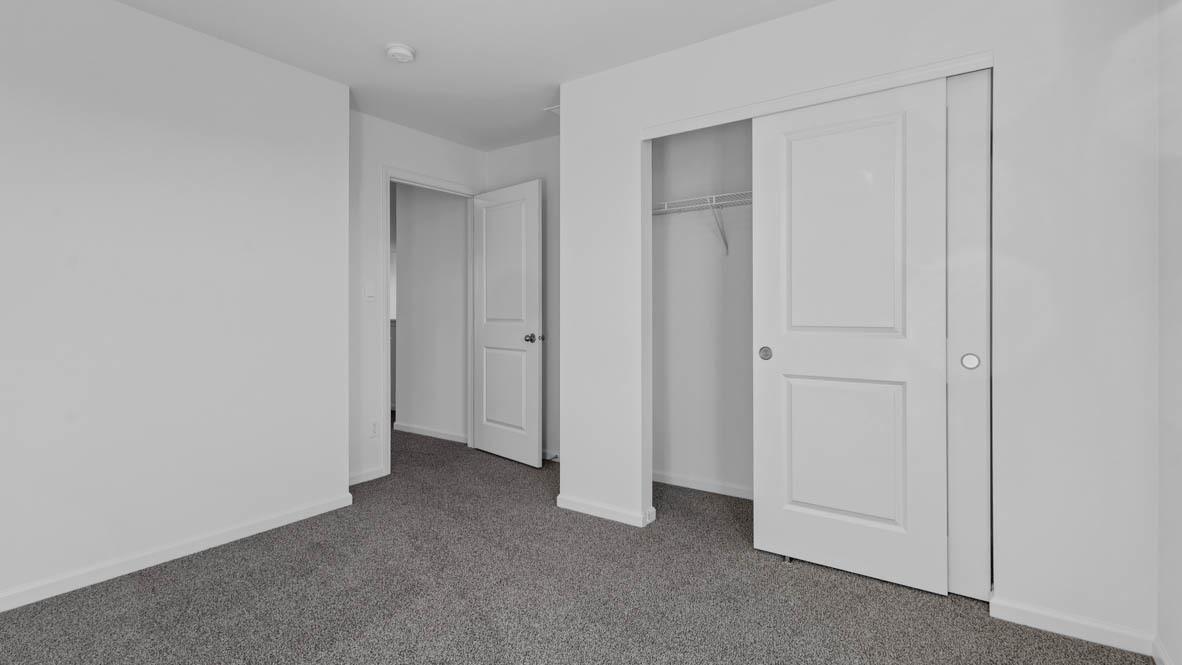 3004 Old Castle Rd Joliet, IL 60435