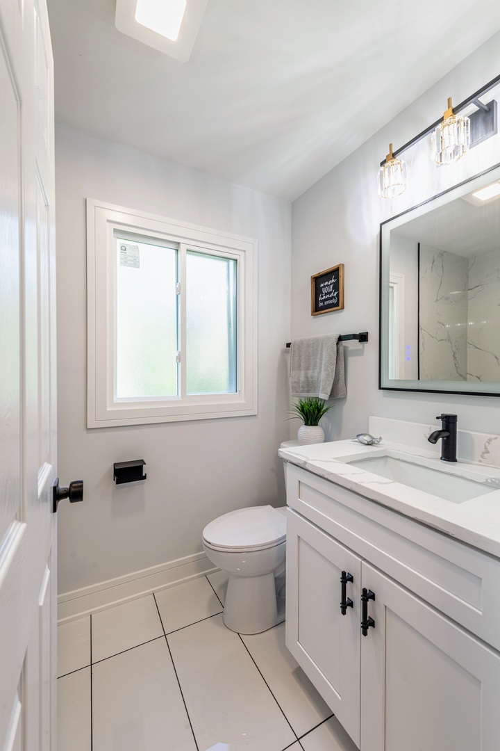 312 Pine St Deerfield, IL 60015