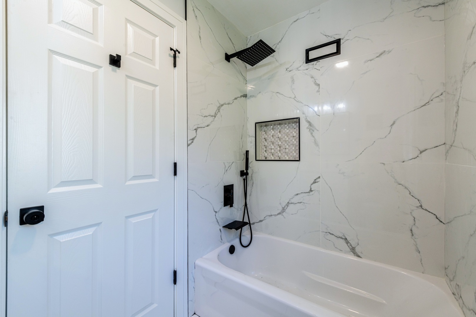 312 Pine St Deerfield, IL 60015