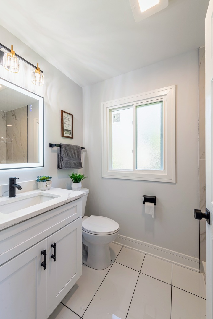 312 Pine St Deerfield, IL 60015