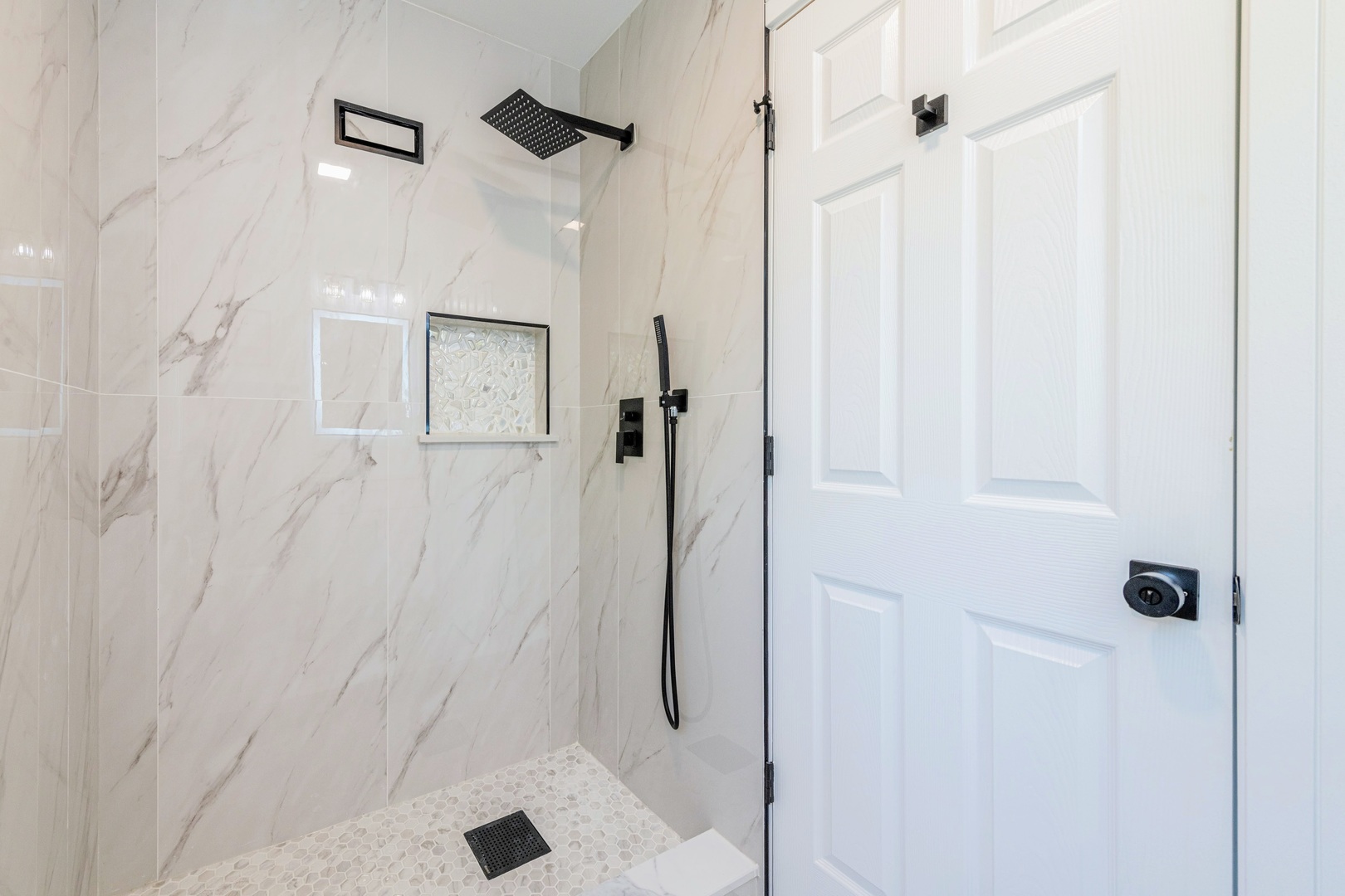 312 Pine St Deerfield, IL 60015