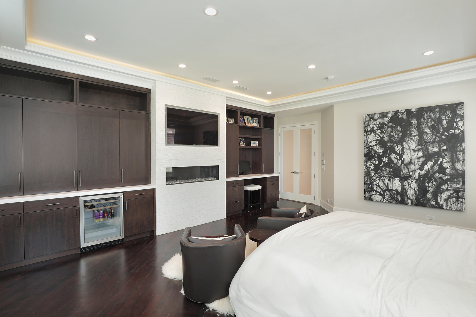 1630 Rdg Rd Highland Park, IL 60035