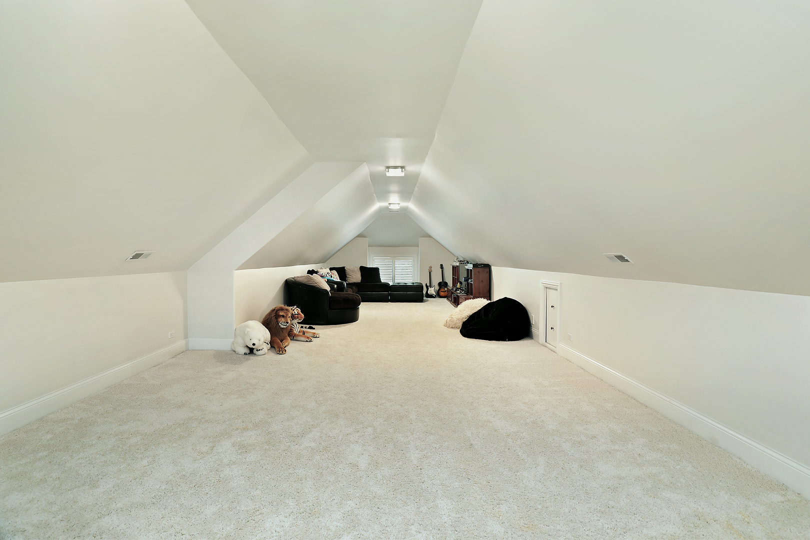 1630 Rdg Rd Highland Park, IL 60035