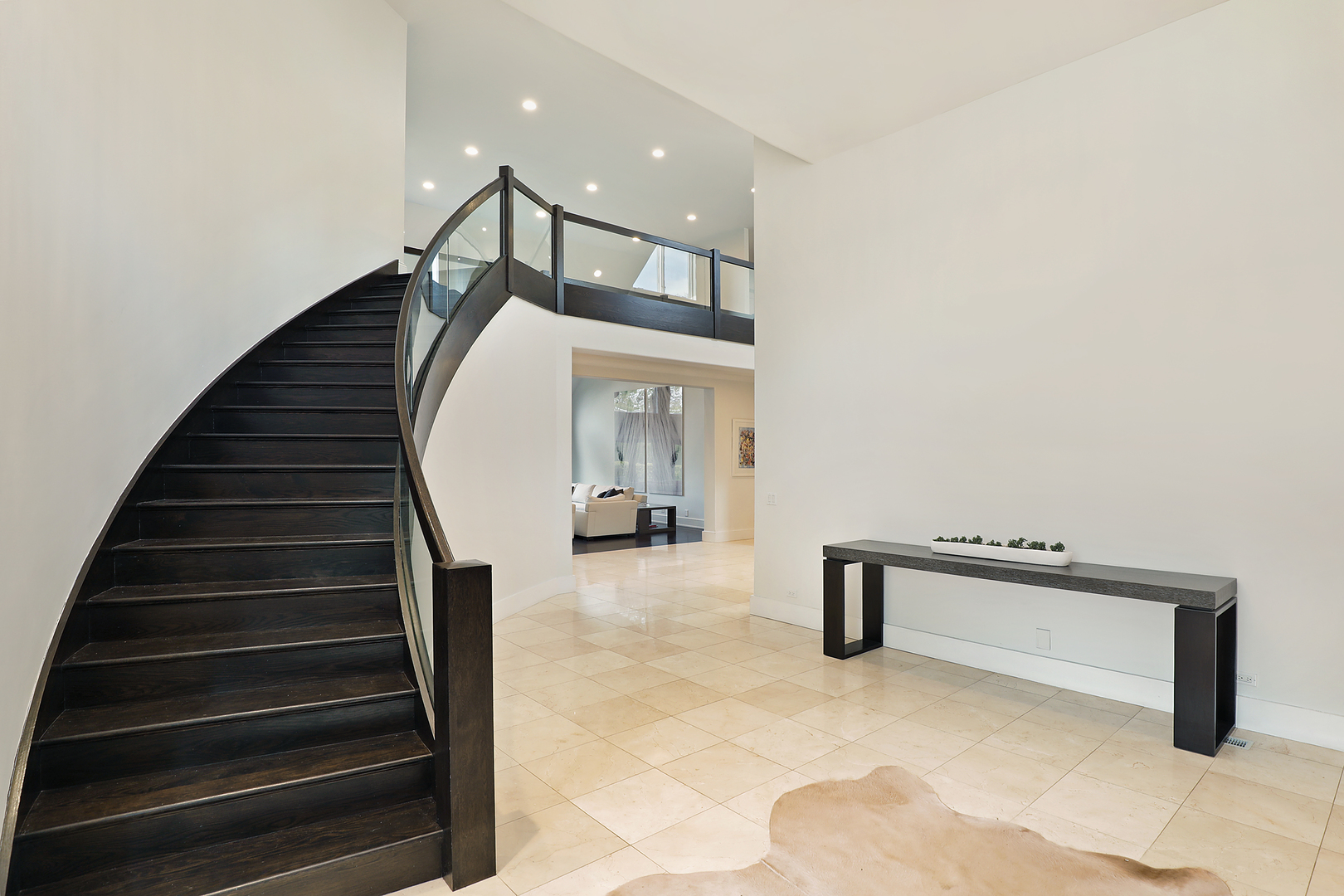 1630 Rdg Rd Highland Park, IL 60035