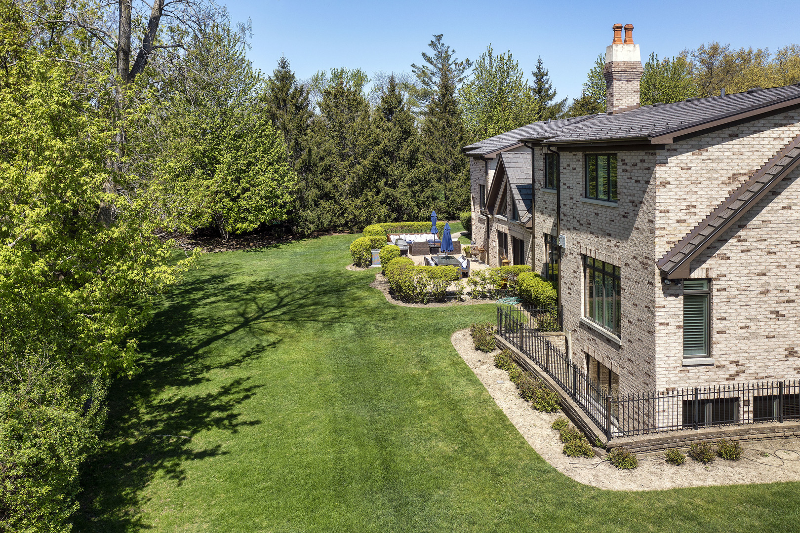 1630 Rdg Rd Highland Park, IL 60035