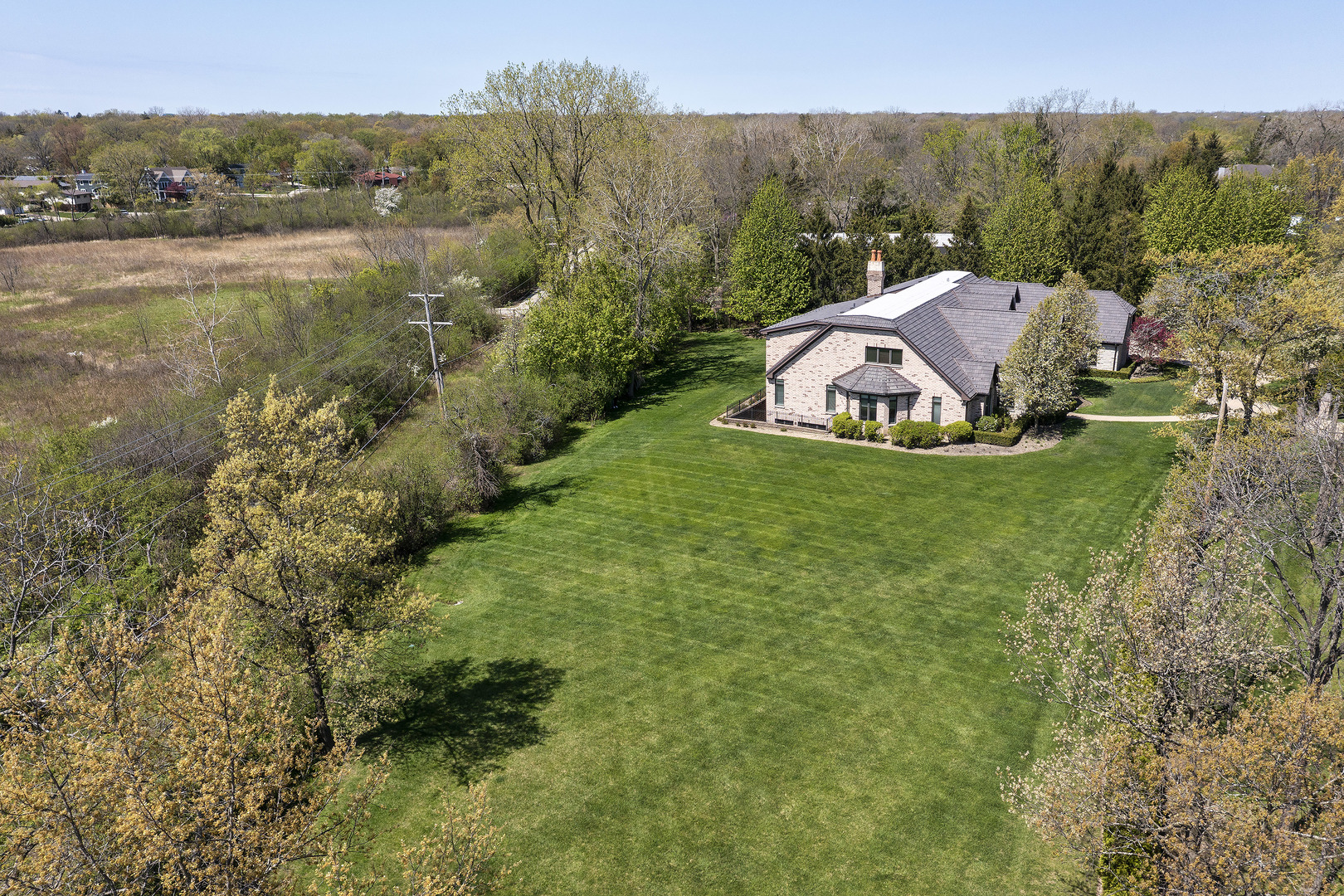 1630 Rdg Rd Highland Park, IL 60035