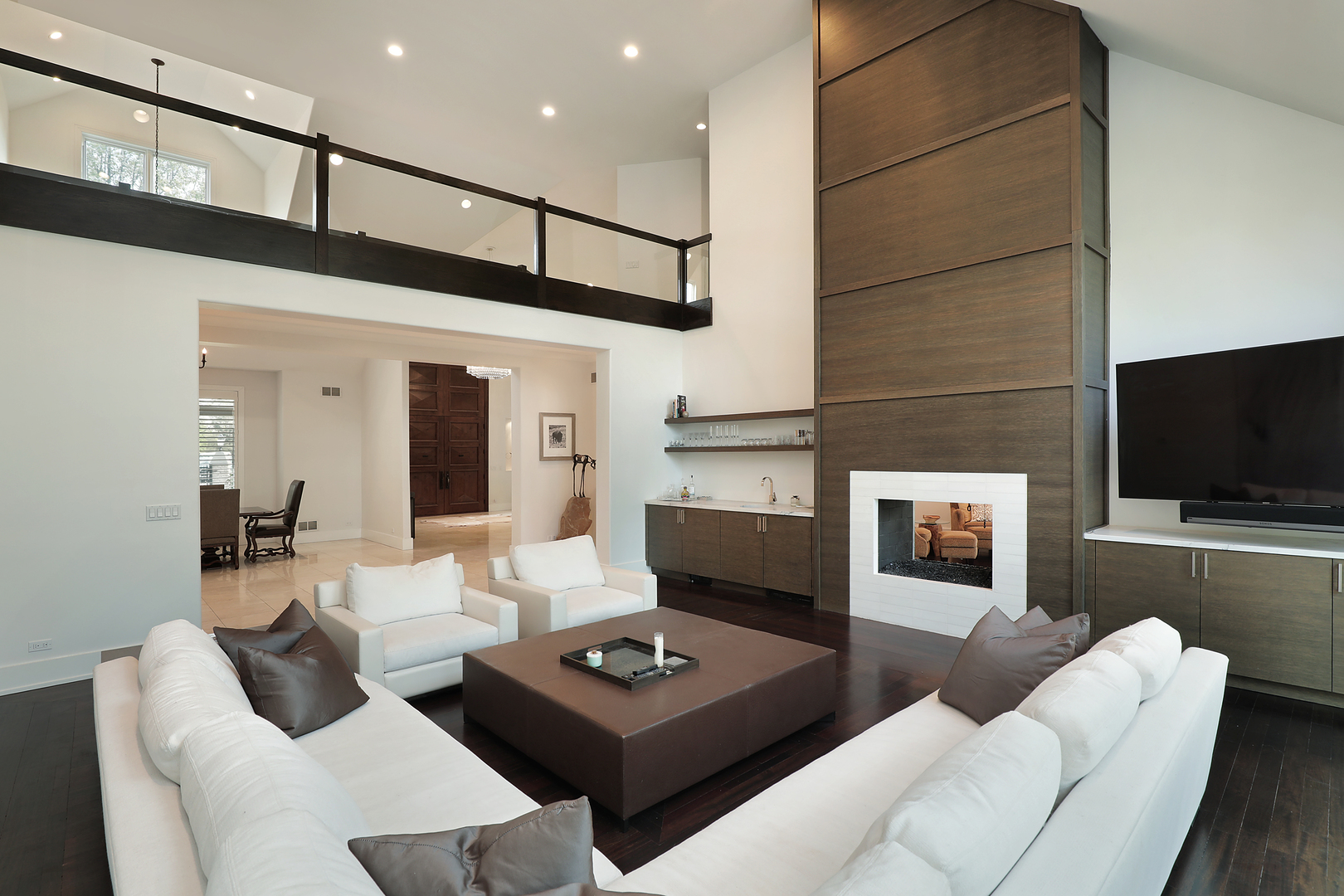 1630 Rdg Rd Highland Park, IL 60035