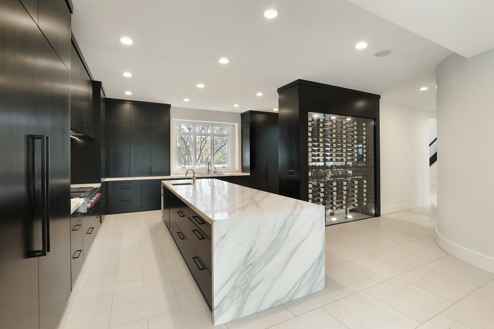 1630 Rdg Rd Highland Park, IL 60035