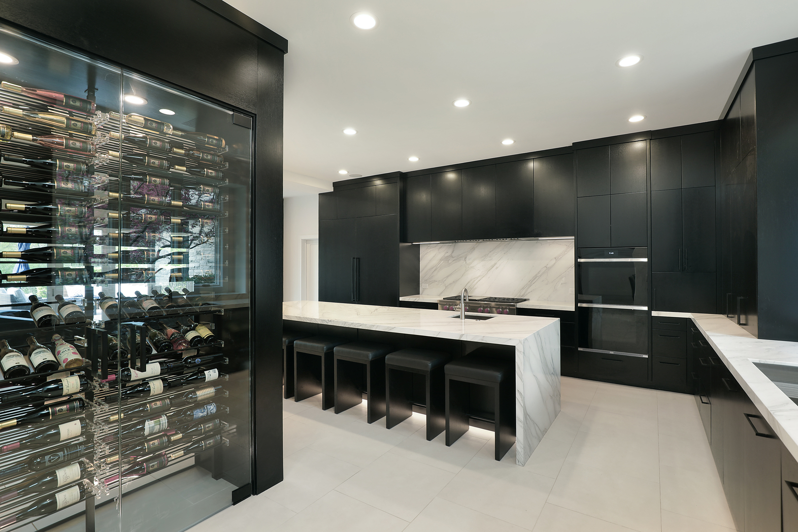 1630 Rdg Rd Highland Park, IL 60035