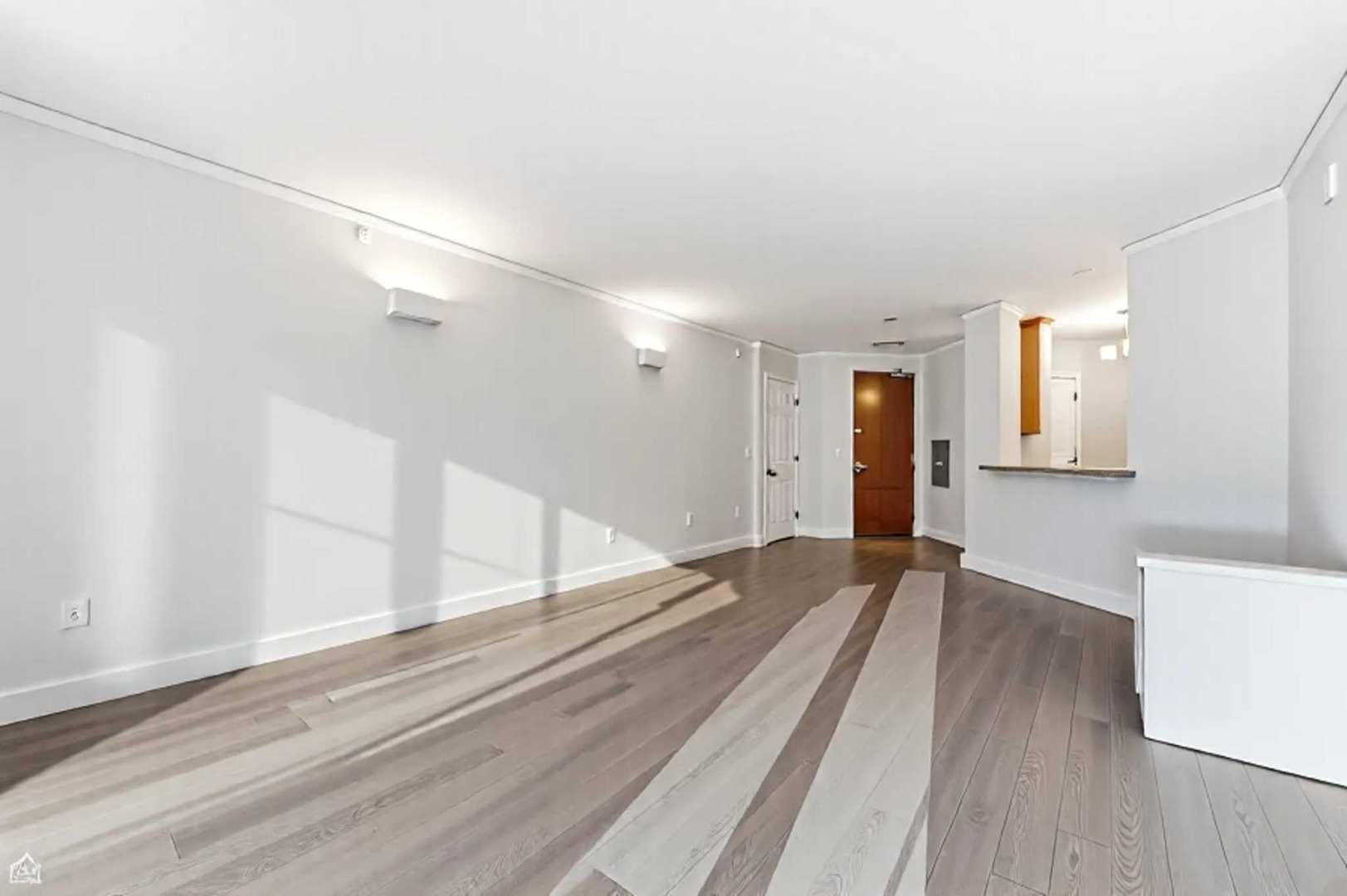 420 E Waterside Dr #1502 Chicago, IL 60601