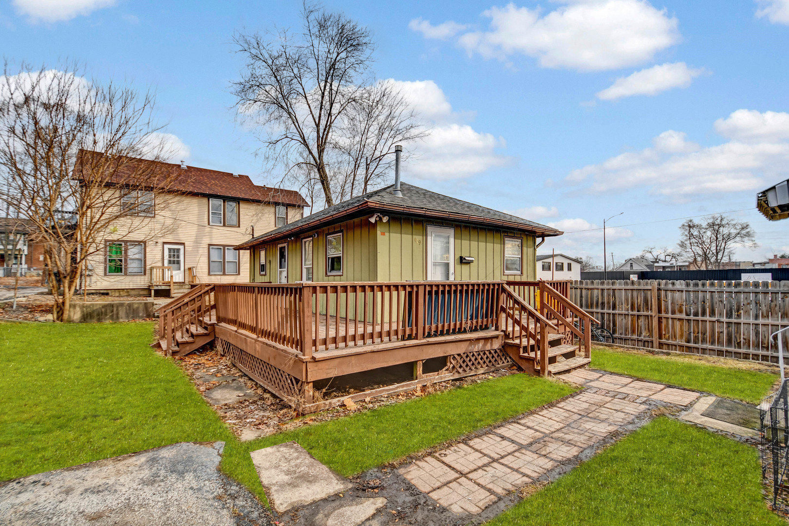 417 W Jefferson St Joliet, IL 60435