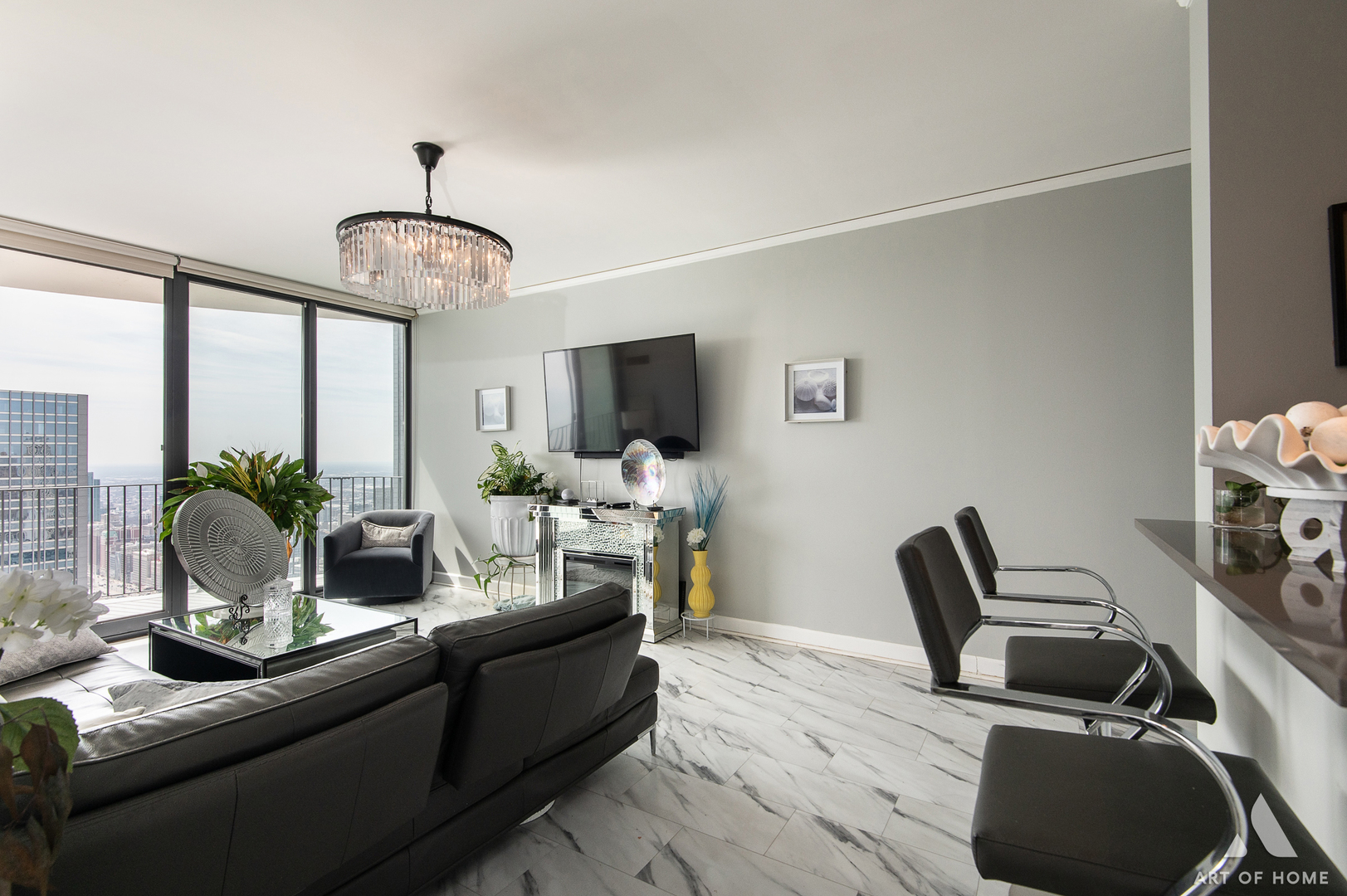 225 N Columbus Dr #6807 Chicago, IL 60601