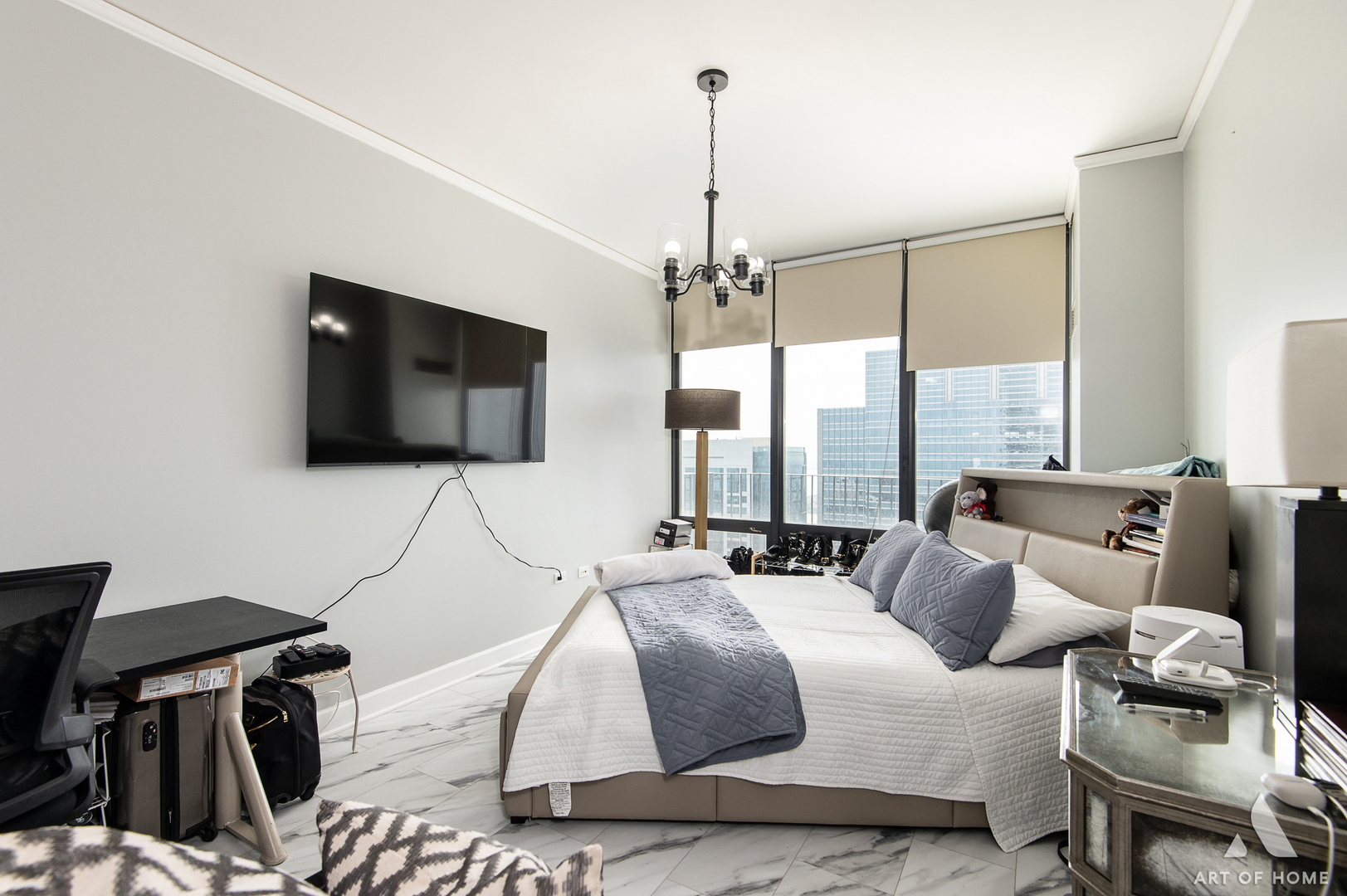 225 N Columbus Dr #6807 Chicago, IL 60601