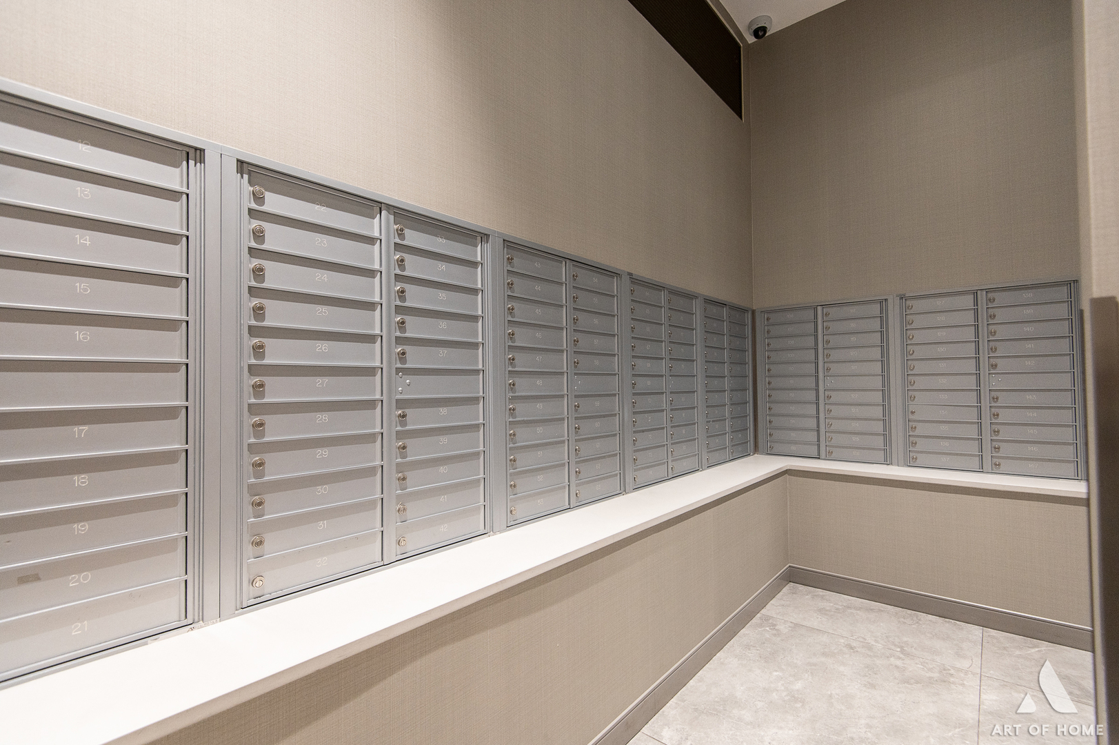 225 N Columbus Dr #6807 Chicago, IL 60601