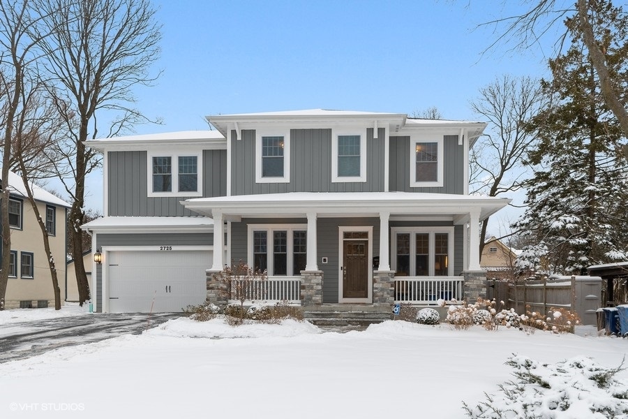 2725 Fort Sheridan Ave