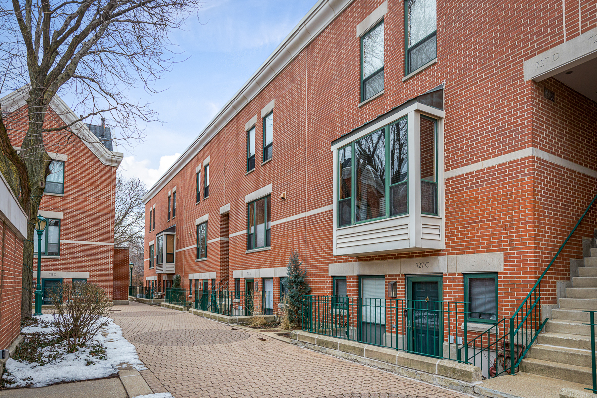 727 S Ashland Ave #H
