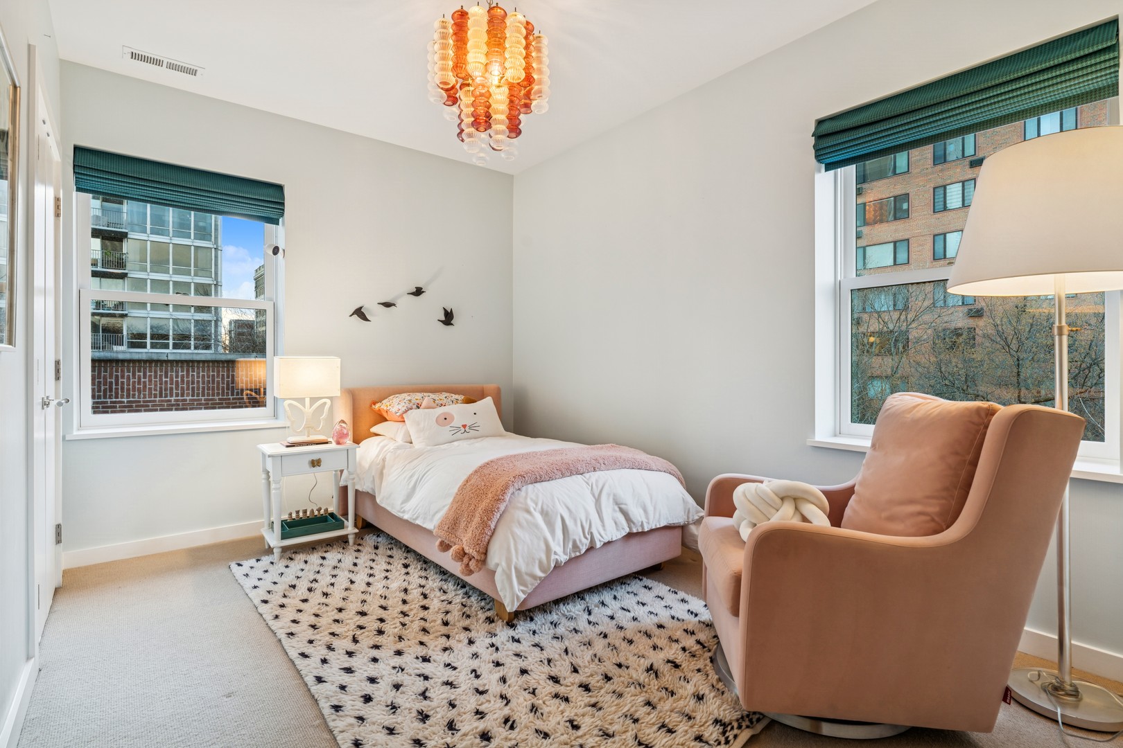 3030 N Lk Shr Dr #PH401 Chicago, IL 60657