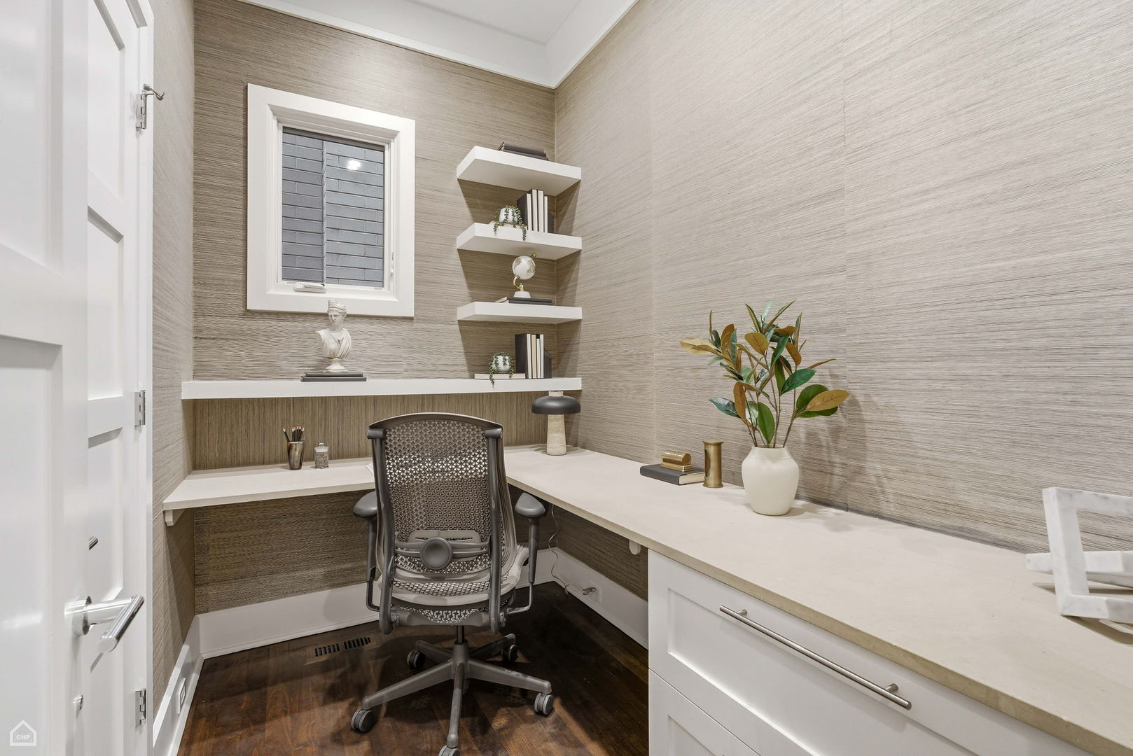 1838 N WOLCOTT Ave Chicago, IL 60622