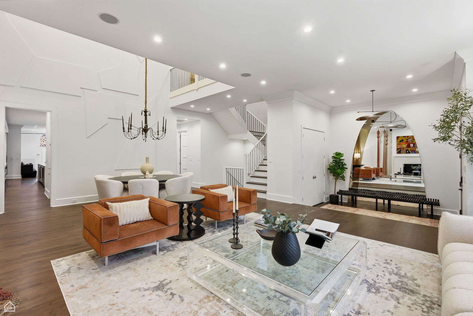 1838 N WOLCOTT Ave Chicago, IL 60622