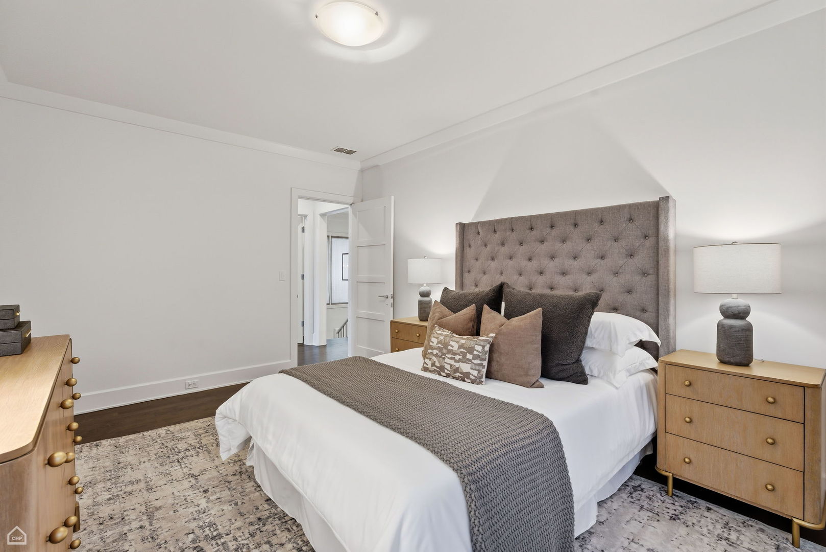 1838 N WOLCOTT Ave Chicago, IL 60622