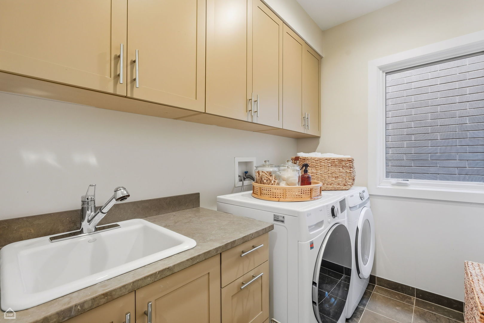 1838 N WOLCOTT Ave Chicago, IL 60622