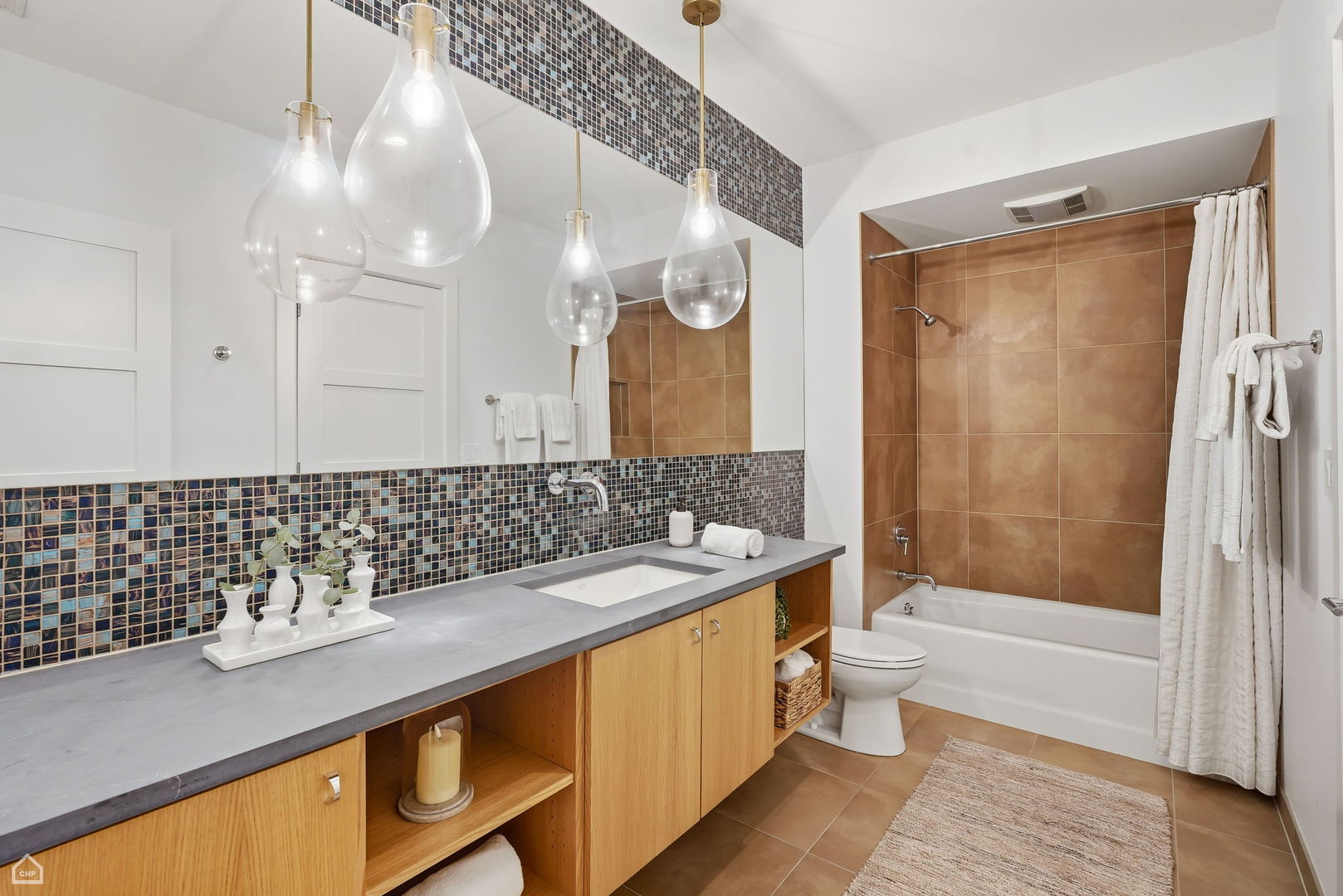 1838 N WOLCOTT Ave Chicago, IL 60622