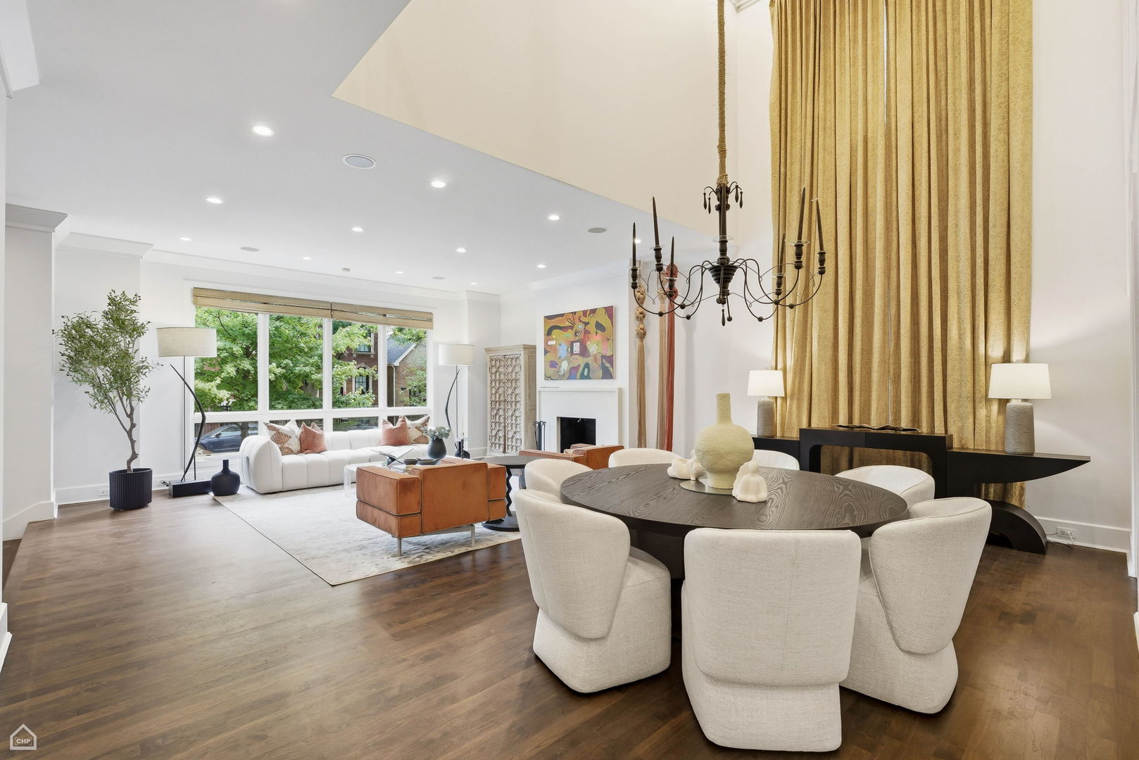 1838 N WOLCOTT Ave Chicago, IL 60622