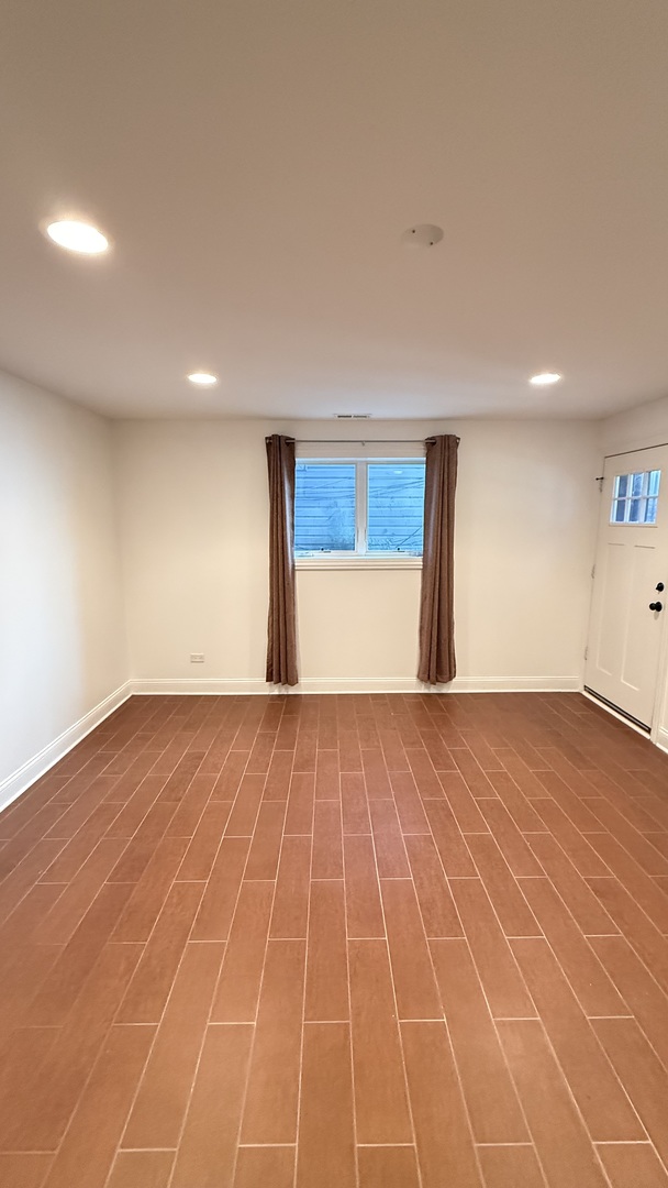 4411 S Wallace St Chicago, IL 60609