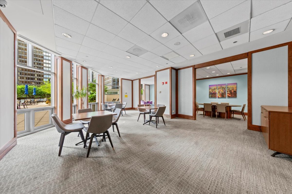 222 N Columbus Dr #1502 Chicago, IL 60601