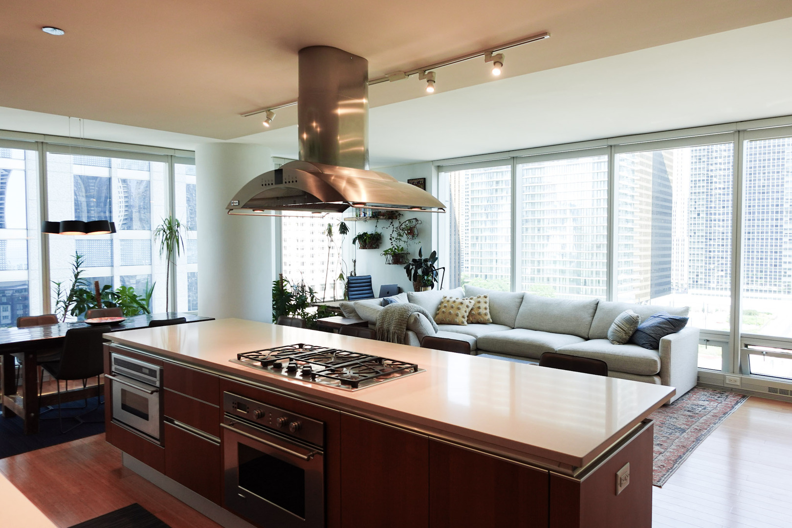 340 E Randolph St #1106 Chicago, IL 60601