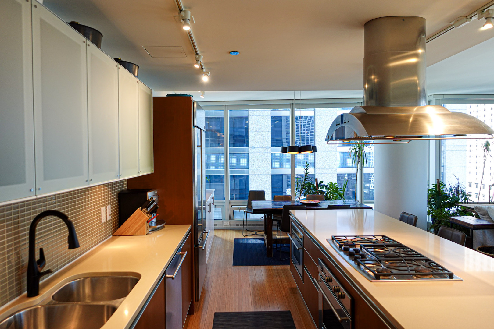 340 E Randolph St #1106 Chicago, IL 60601