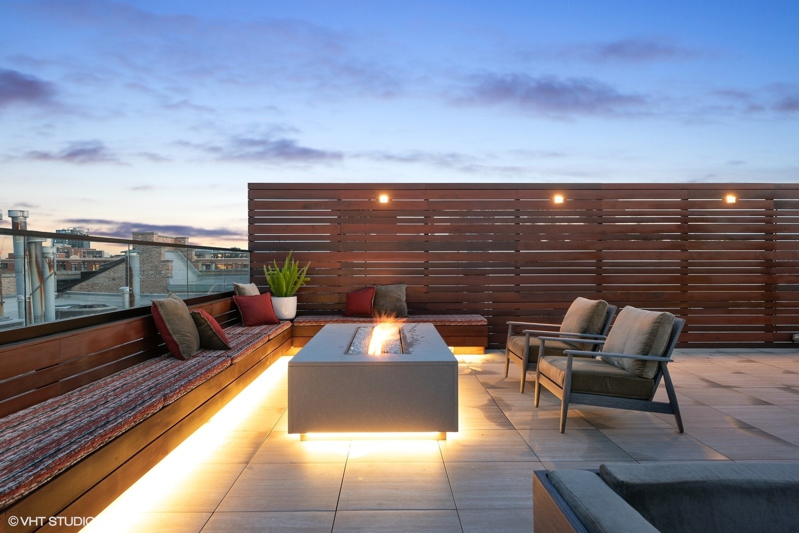 1327 W WASHINGTON Blvd #5CD Chicago, IL 60607