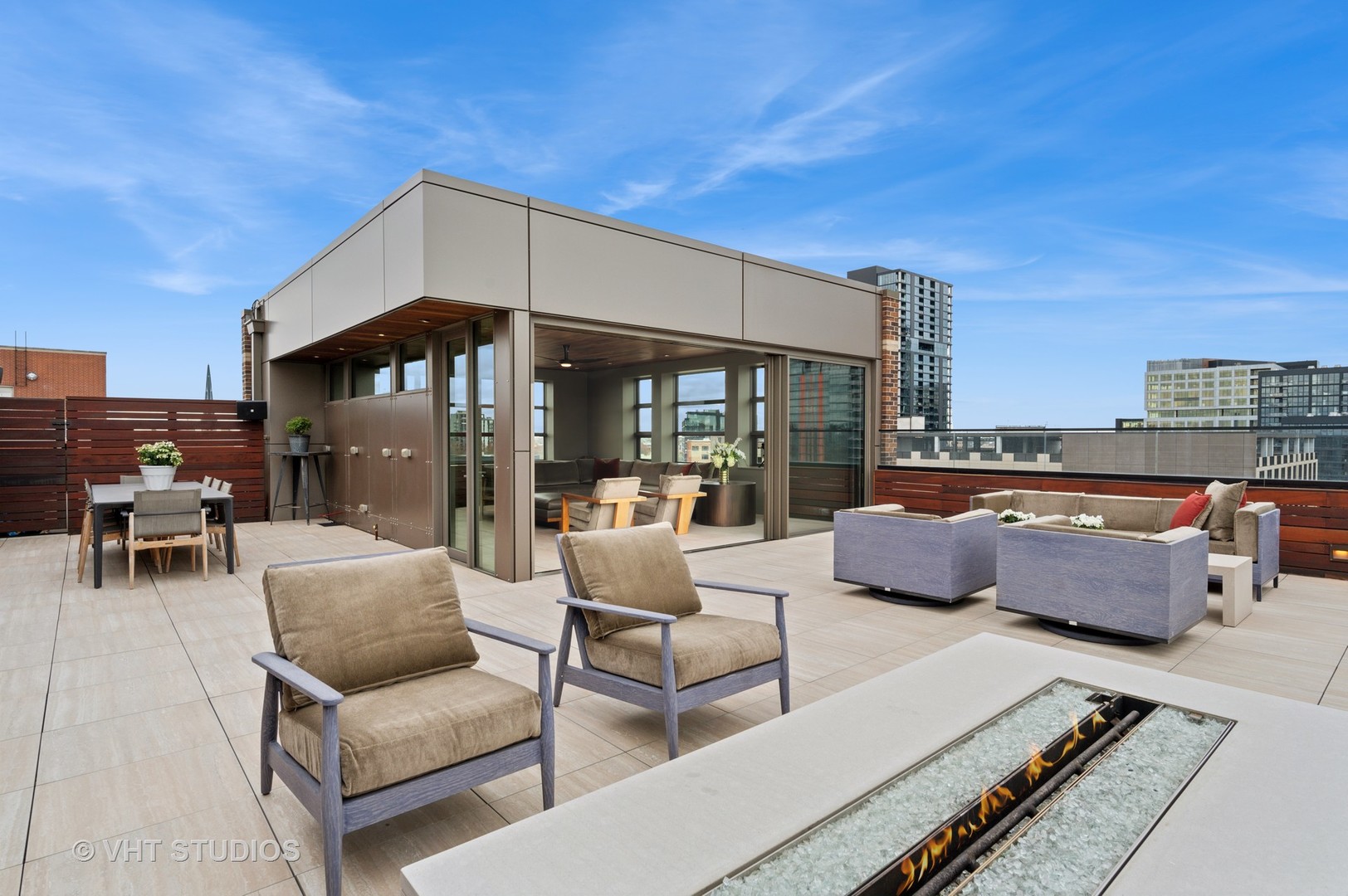 1327 W WASHINGTON Blvd #5CD Chicago, IL 60607