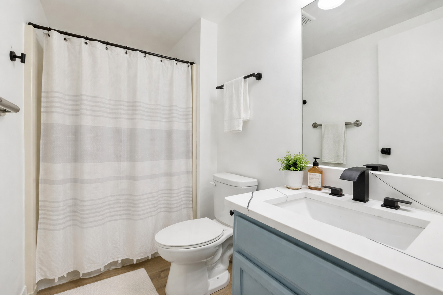 1310 Gilray Dr Joliet, IL 60431