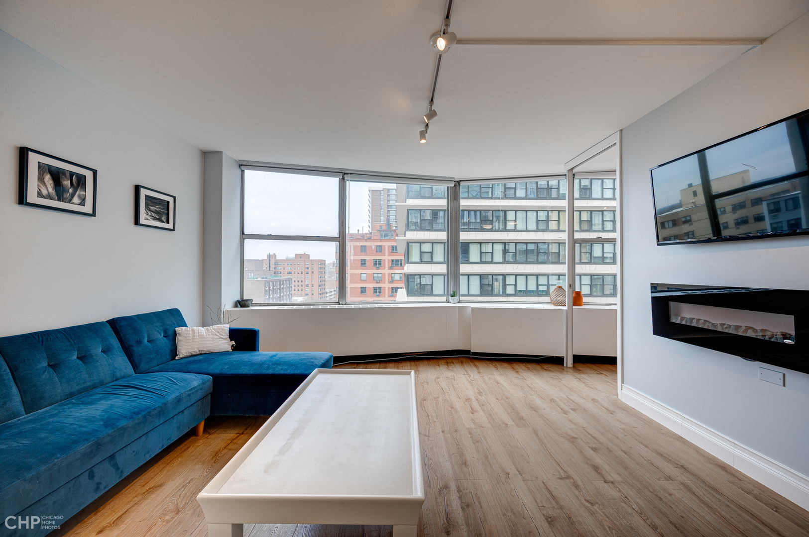 5757 N Sheridan Rd #10G Chicago, IL 60660