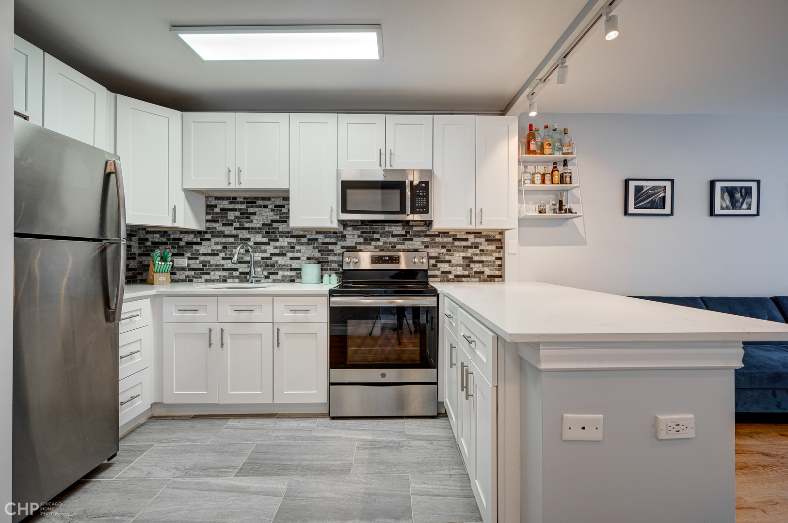 5757 N Sheridan Rd #10G Chicago, IL 60660