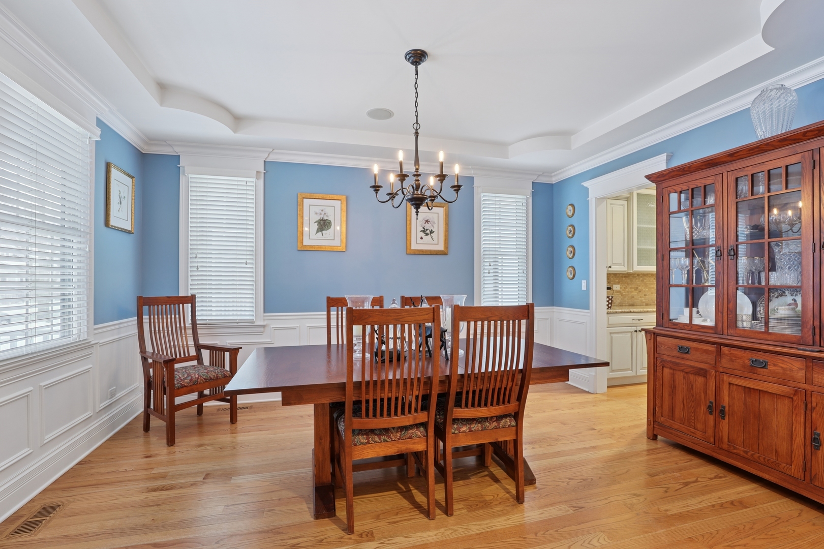 1521 Gregory Ave Wilmette, IL 60091